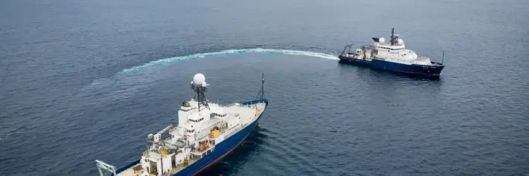 R/V Roger Revelle & R/V Sally Ride