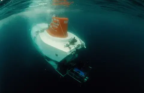 HOV Alvin Photo Credit: WHOI