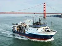 Picture of the R/V Marcus Langseth crossing under the Golden Gate Bridge